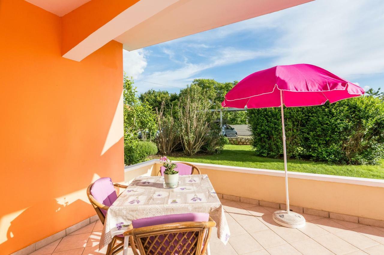 Apartmani Albi Zaton  Exteriör bild