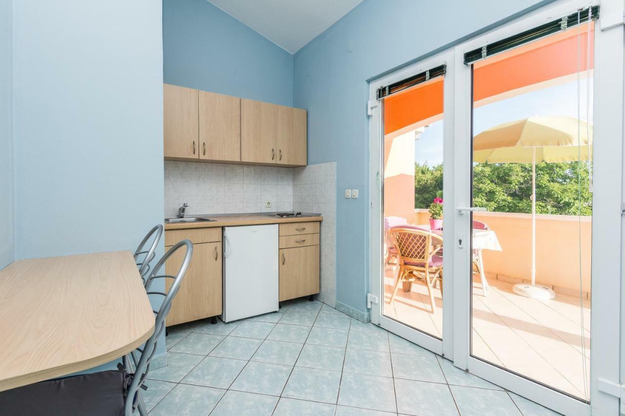 Apartmani Albi Zaton  Exteriör bild