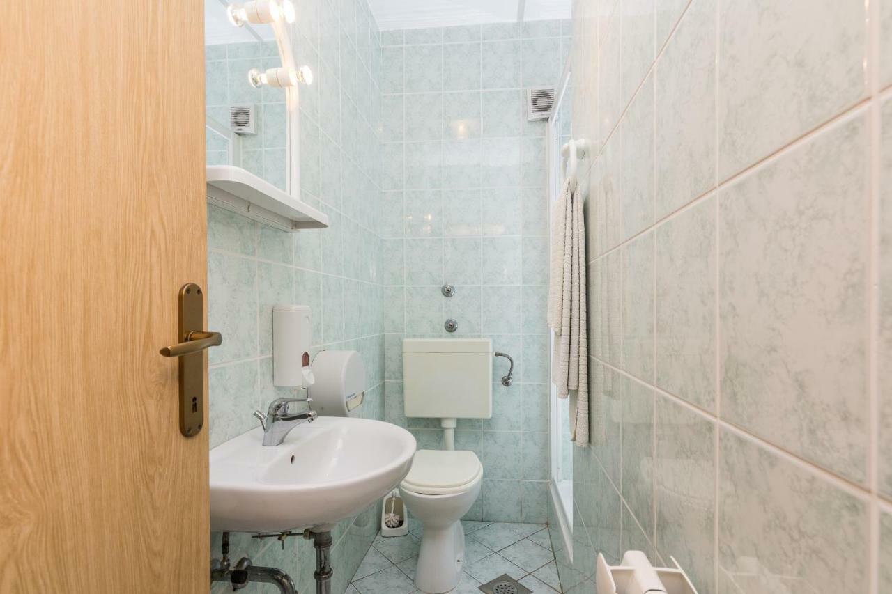 Apartmani Albi Zaton  Exteriör bild